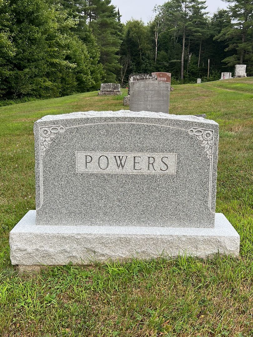 Hazel Aldrich Libby Powers's grave. Photo 1