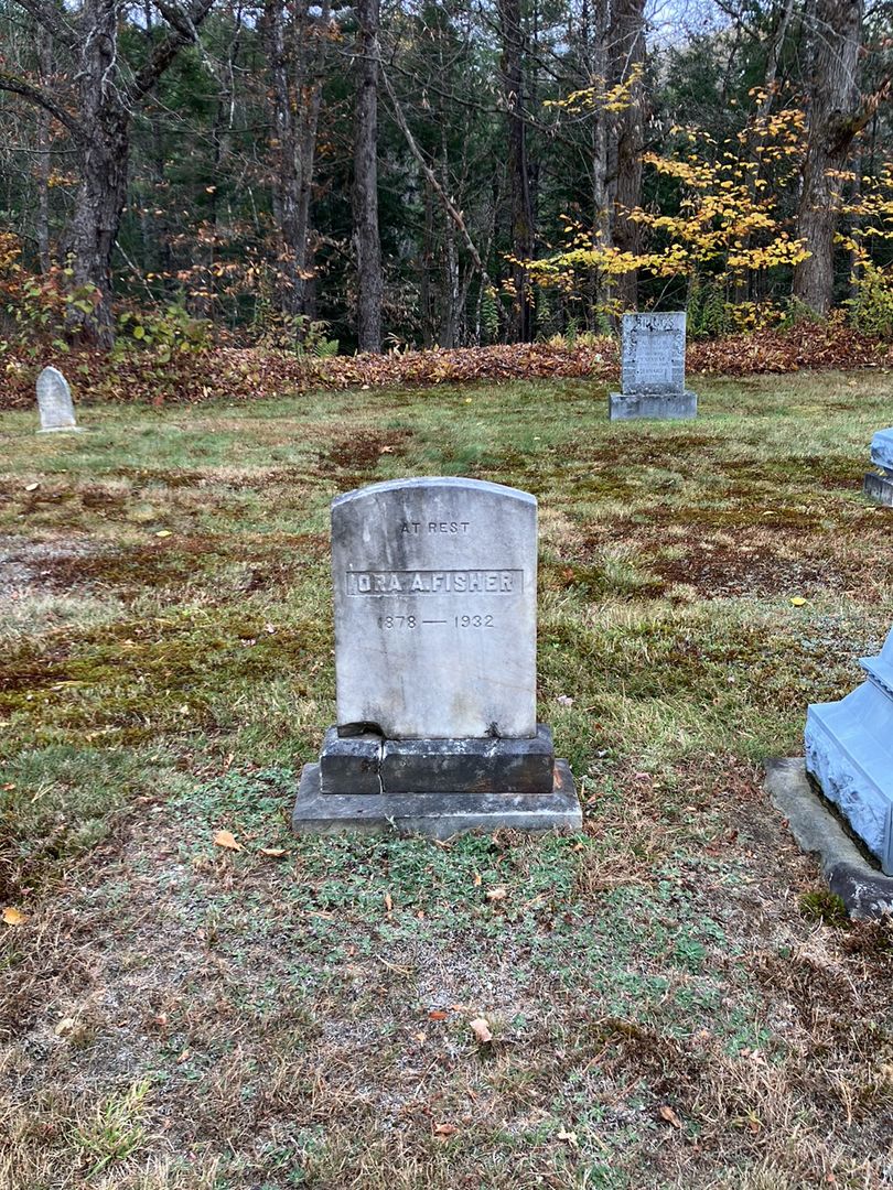 Ora A. Fisher's grave. Photo 1