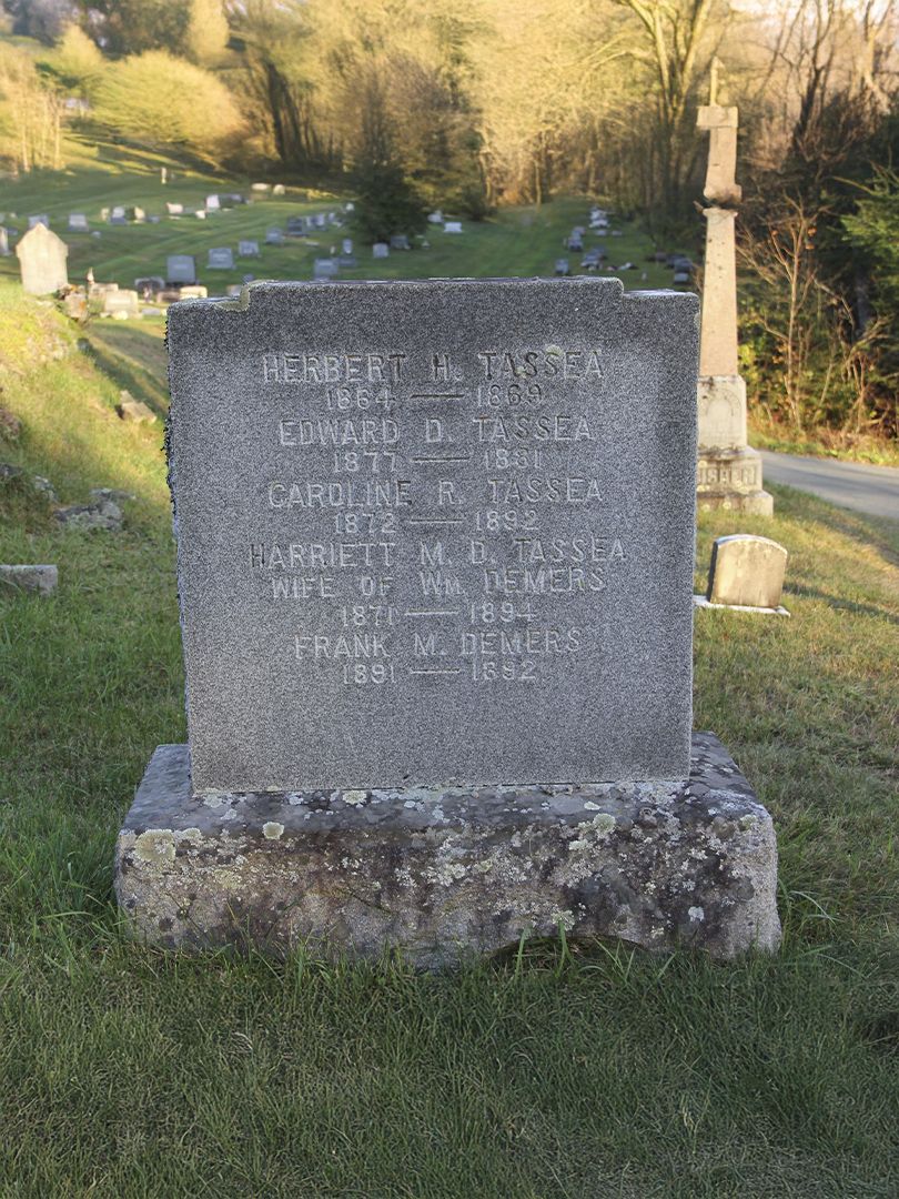 Herbert H. Tassea's grave