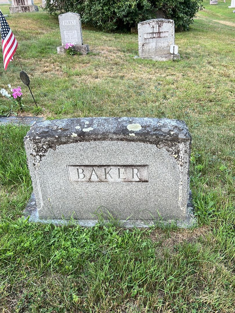 Alice Rosalie Baker's grave. Photo 1