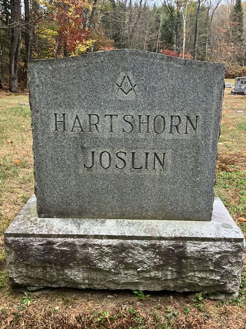 Earle E. Joslin's grave. Photo 1