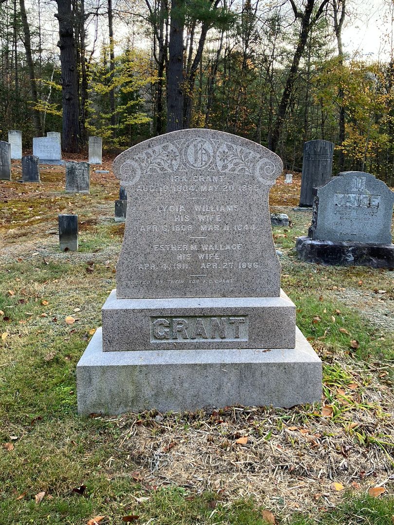 Esther M. Wallace Grant's grave. Photo 1